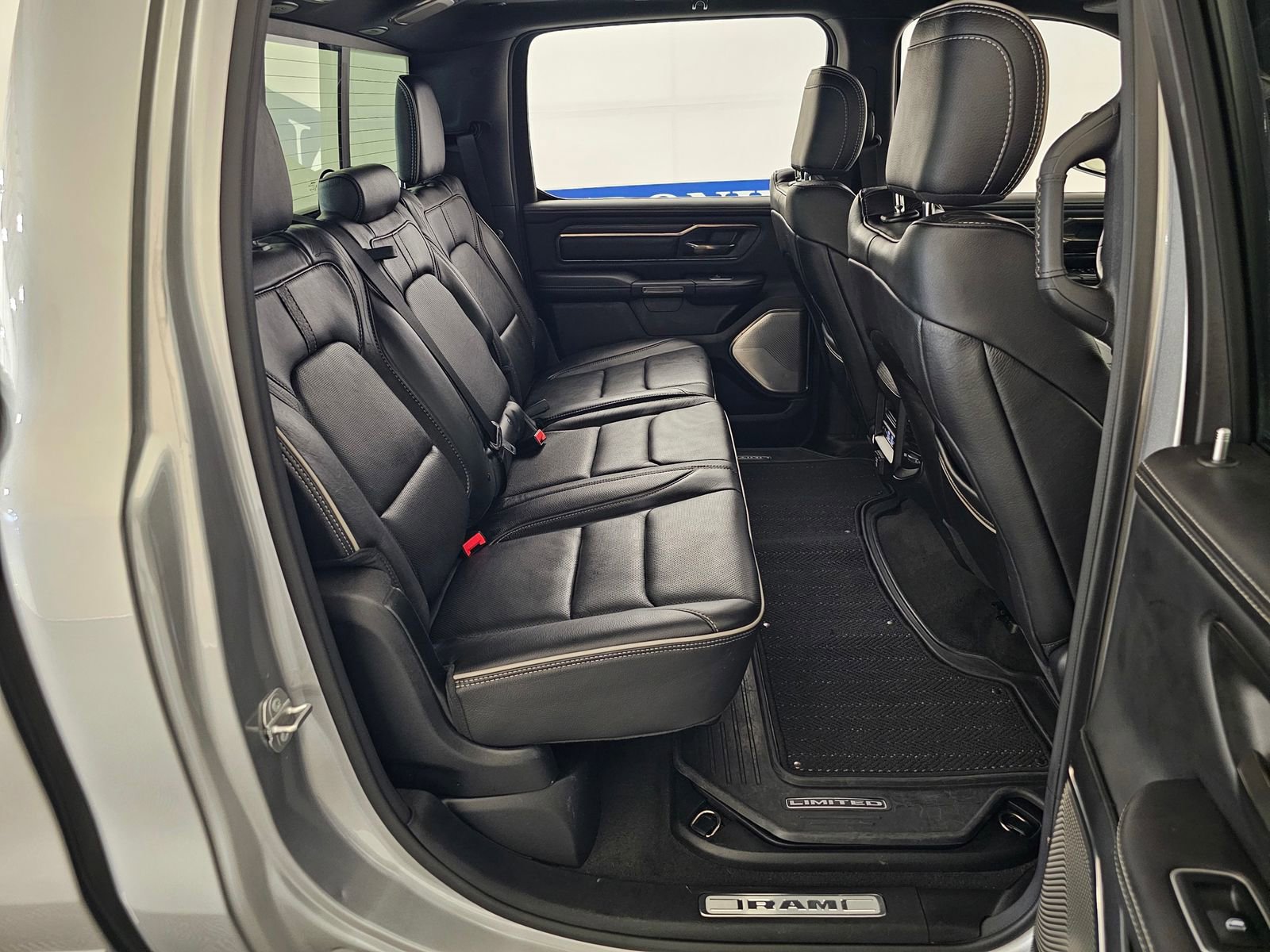 Used 2021 RAM 1500 Limited image 33