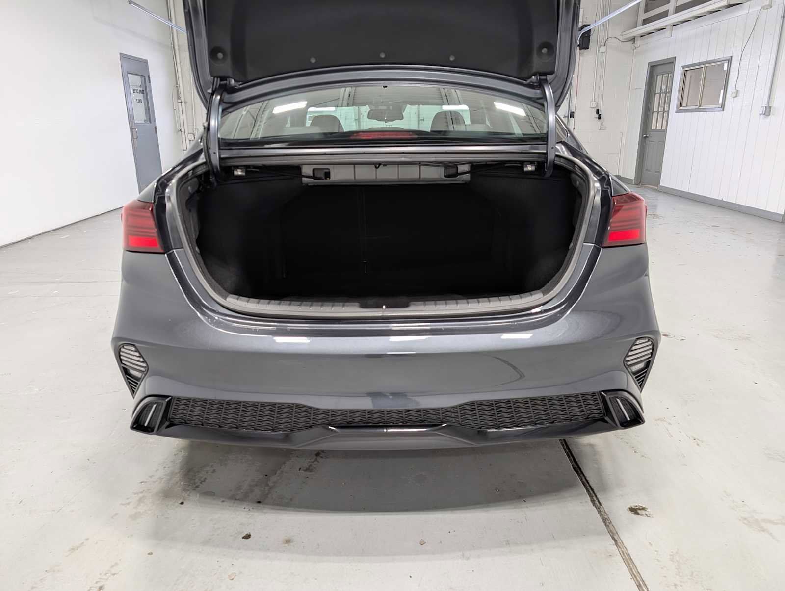 Certified 2023 Kia Forte GT-Line image 37