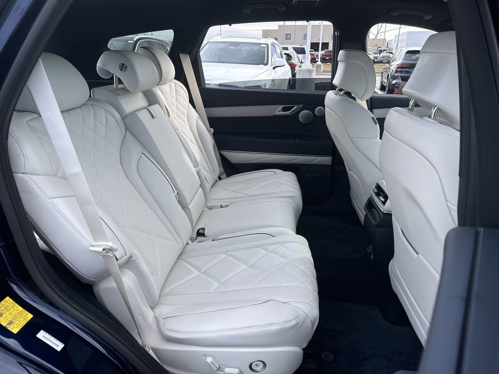 New 2025 Genesis GV80 3.5T Prestige image 27