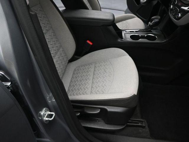 Used 2024 Chevrolet Equinox LS image 35