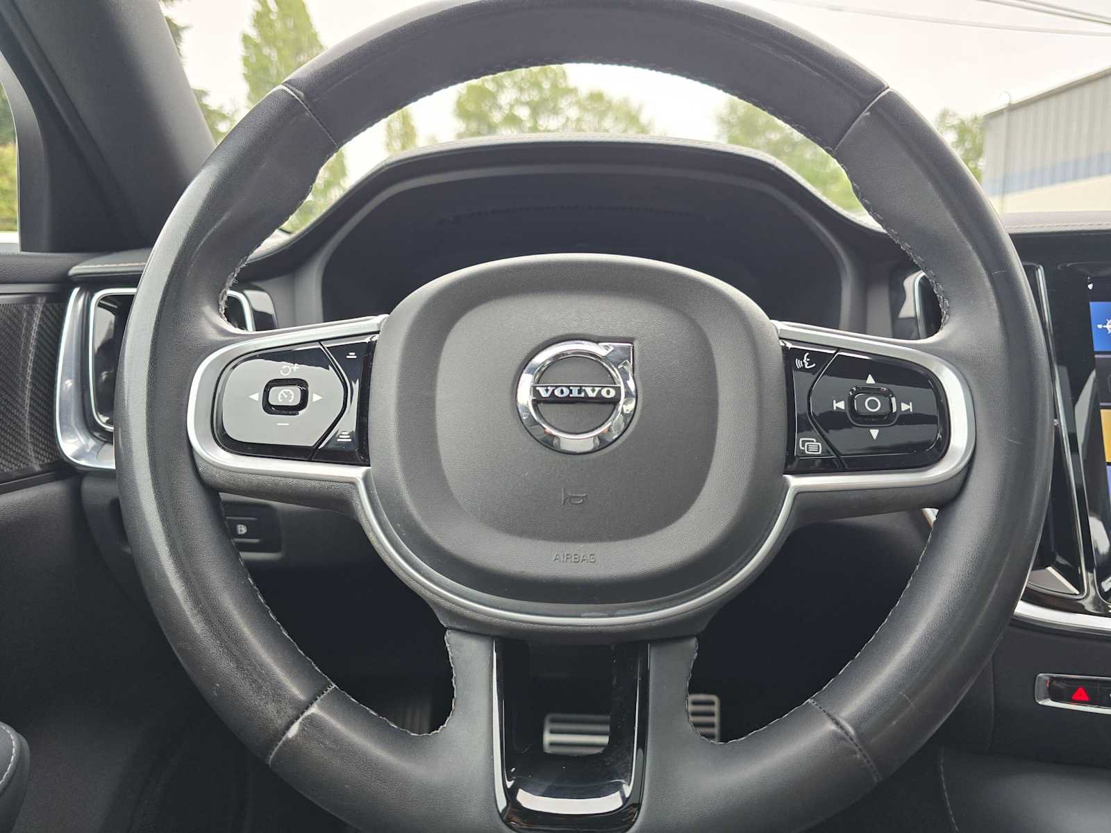 Used 2022 Volvo S60 T8 R-Design w/ Climate Package AWD/4WD image 24