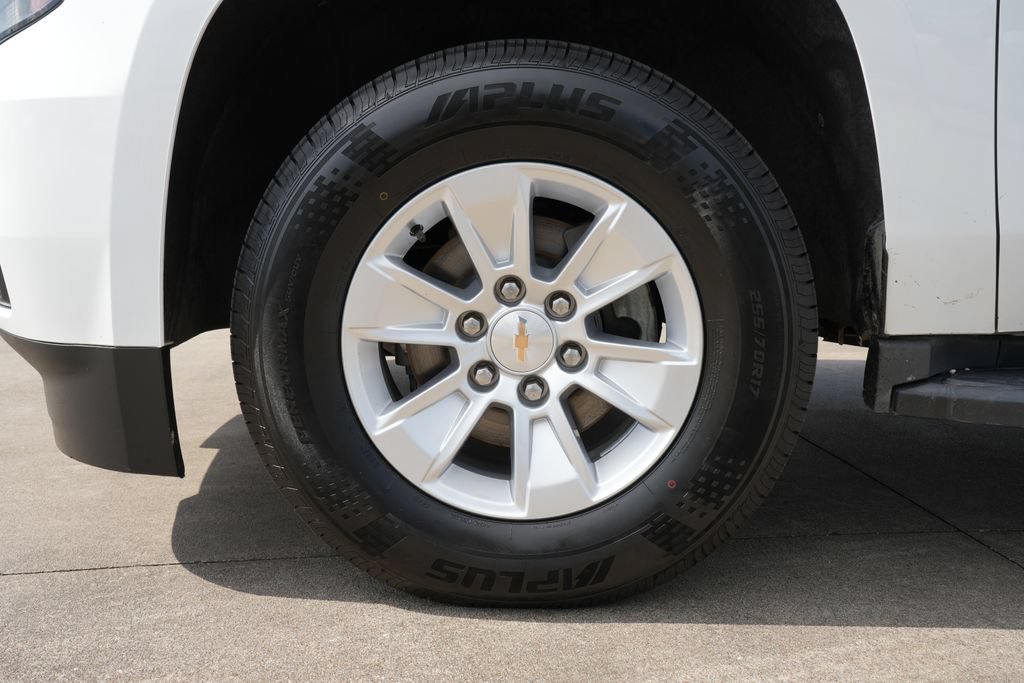 Used 2019 Chevrolet Tahoe LT w/ Luxury Package AWD/4WD image 27