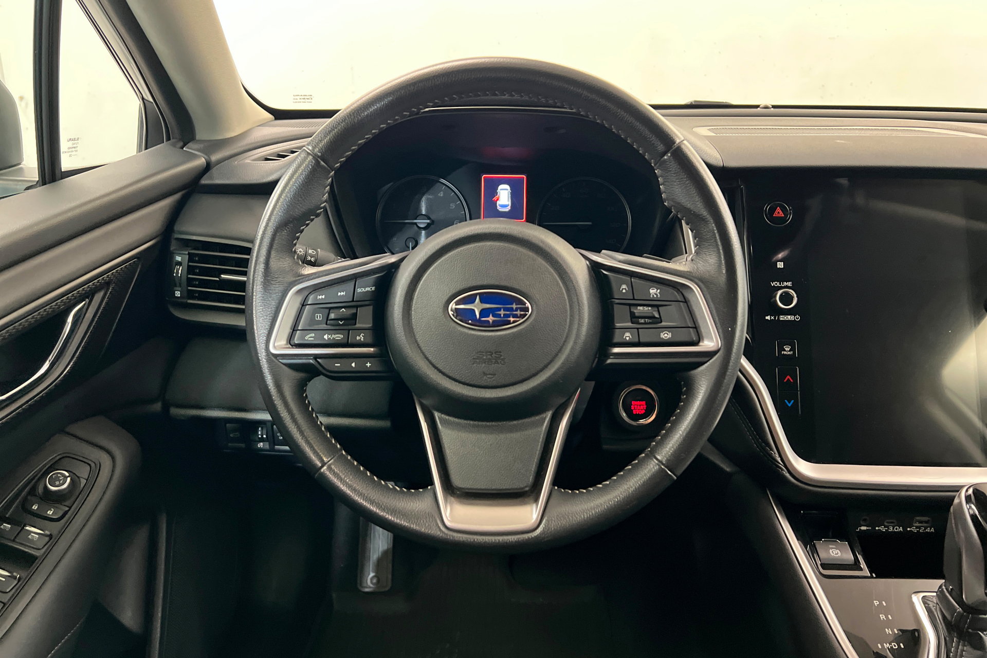 Used 2025 Subaru Outback Premium AWD/4WD image 13
