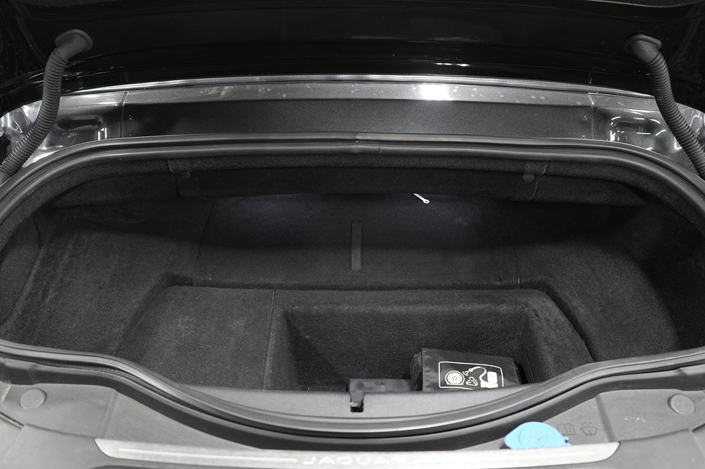 Used 2016 Jaguar F-TYPE R AWD/4WD image 26