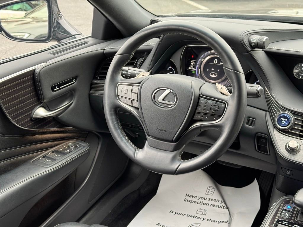 Used 2018 Lexus LS 500h AWD image 19