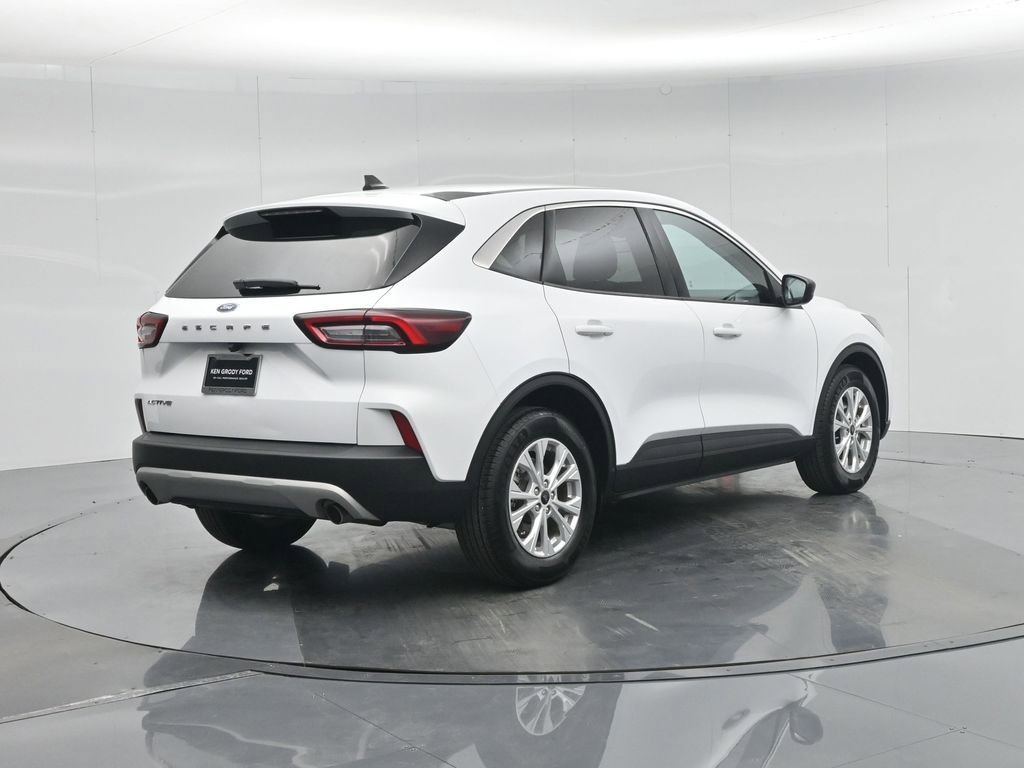 Used 2024 Ford Escape Active image 27