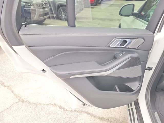 Used 2024 BMW X5 xDrive40i image 29