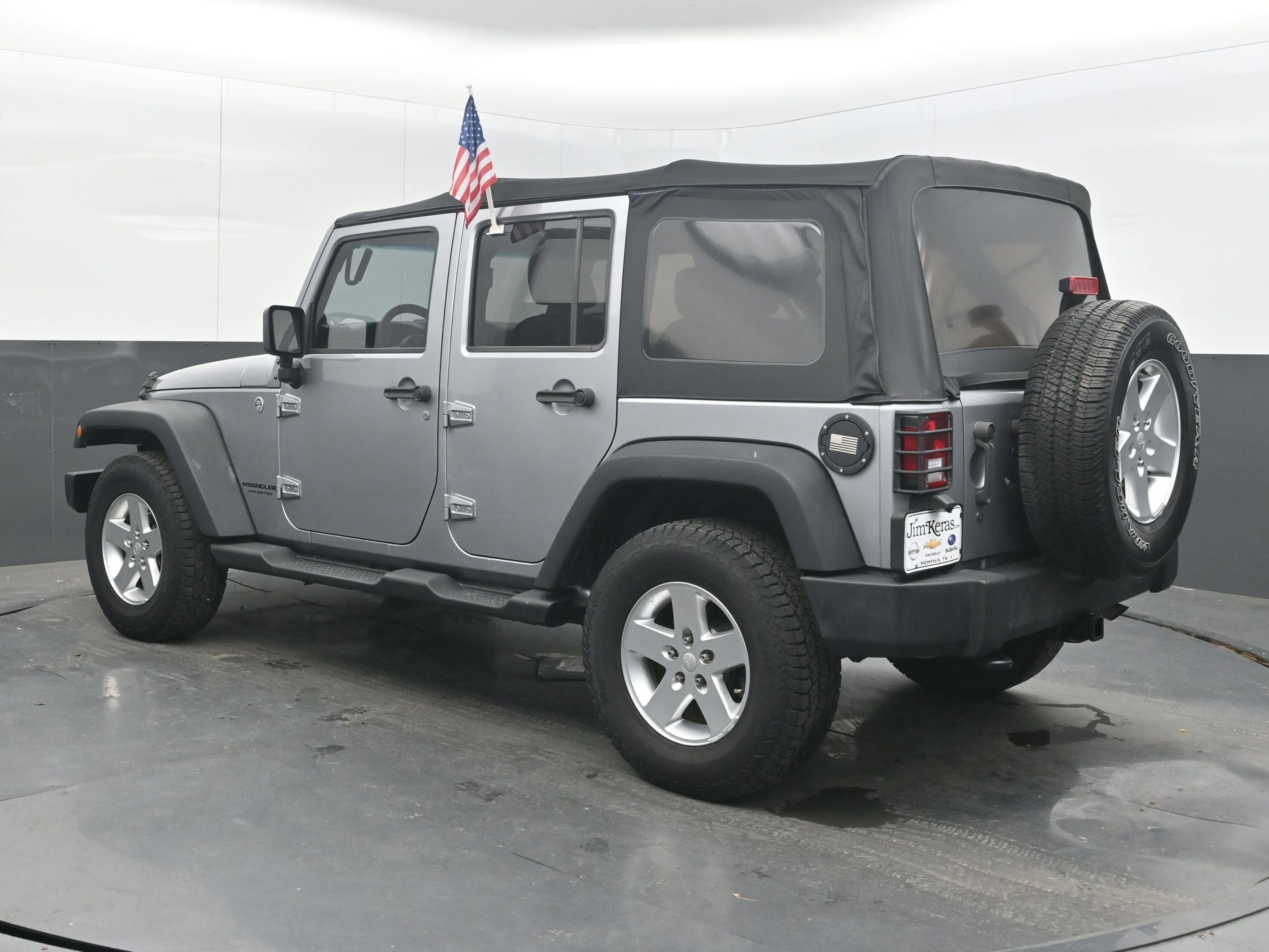 Used 2014 Jeep Wrangler Unlimited Sport w/ Max Tow Package AWD/4WD image 6