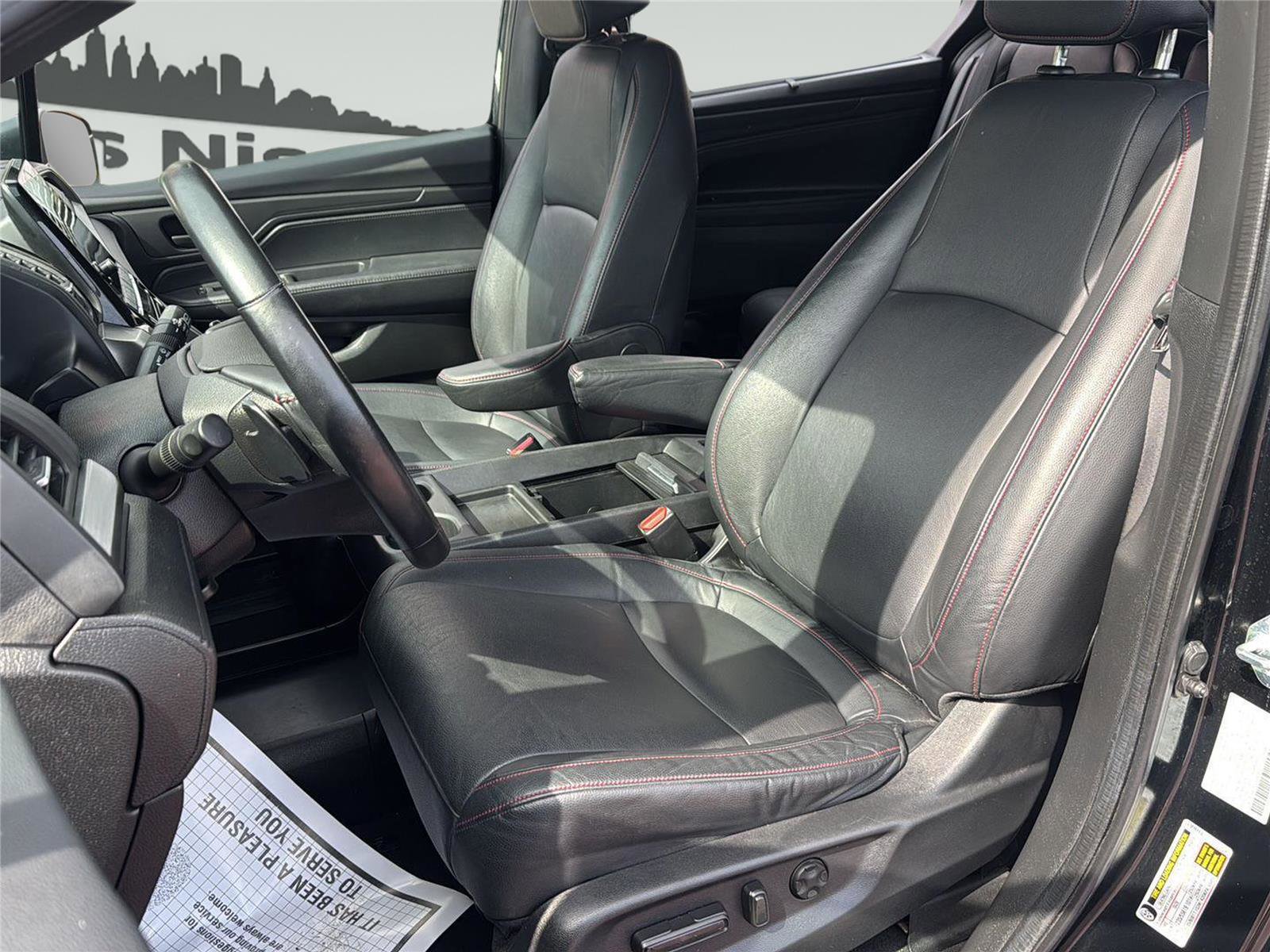 Used 2024 Honda Odyssey Sport image 13
