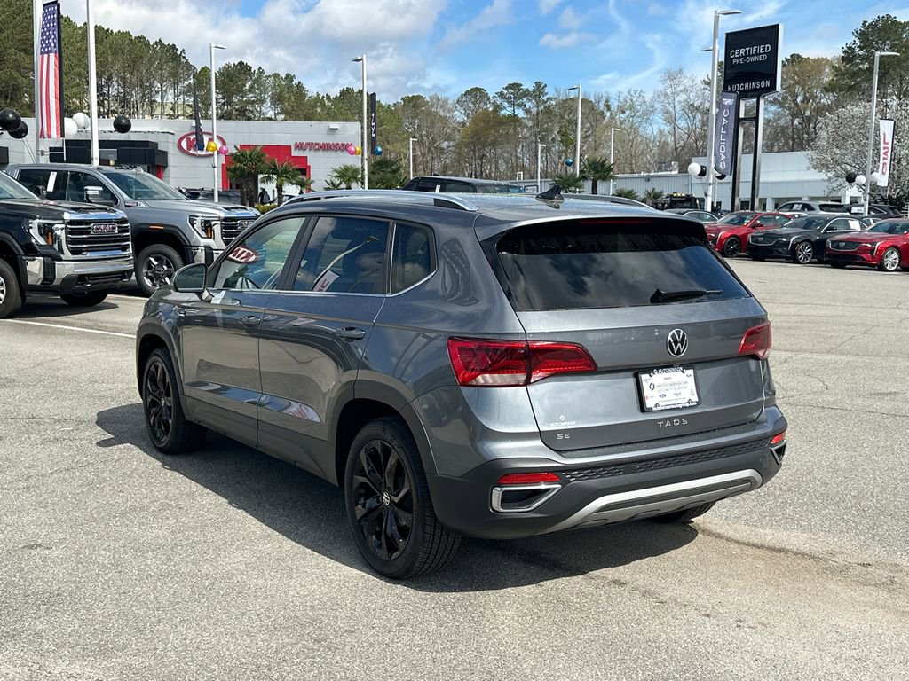 Used 2024 Volkswagen Taos SE image 5