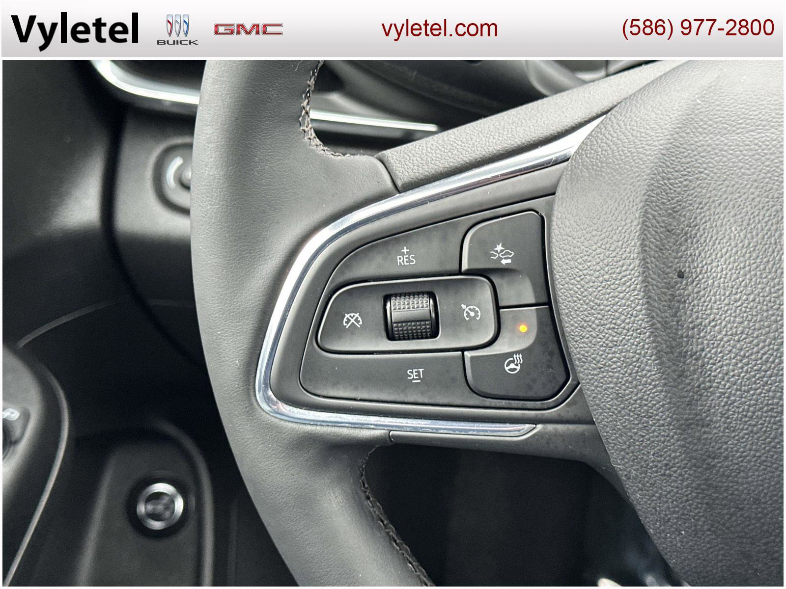 Used 2024 Buick Envista Preferred w/ Convenience I Package image 21