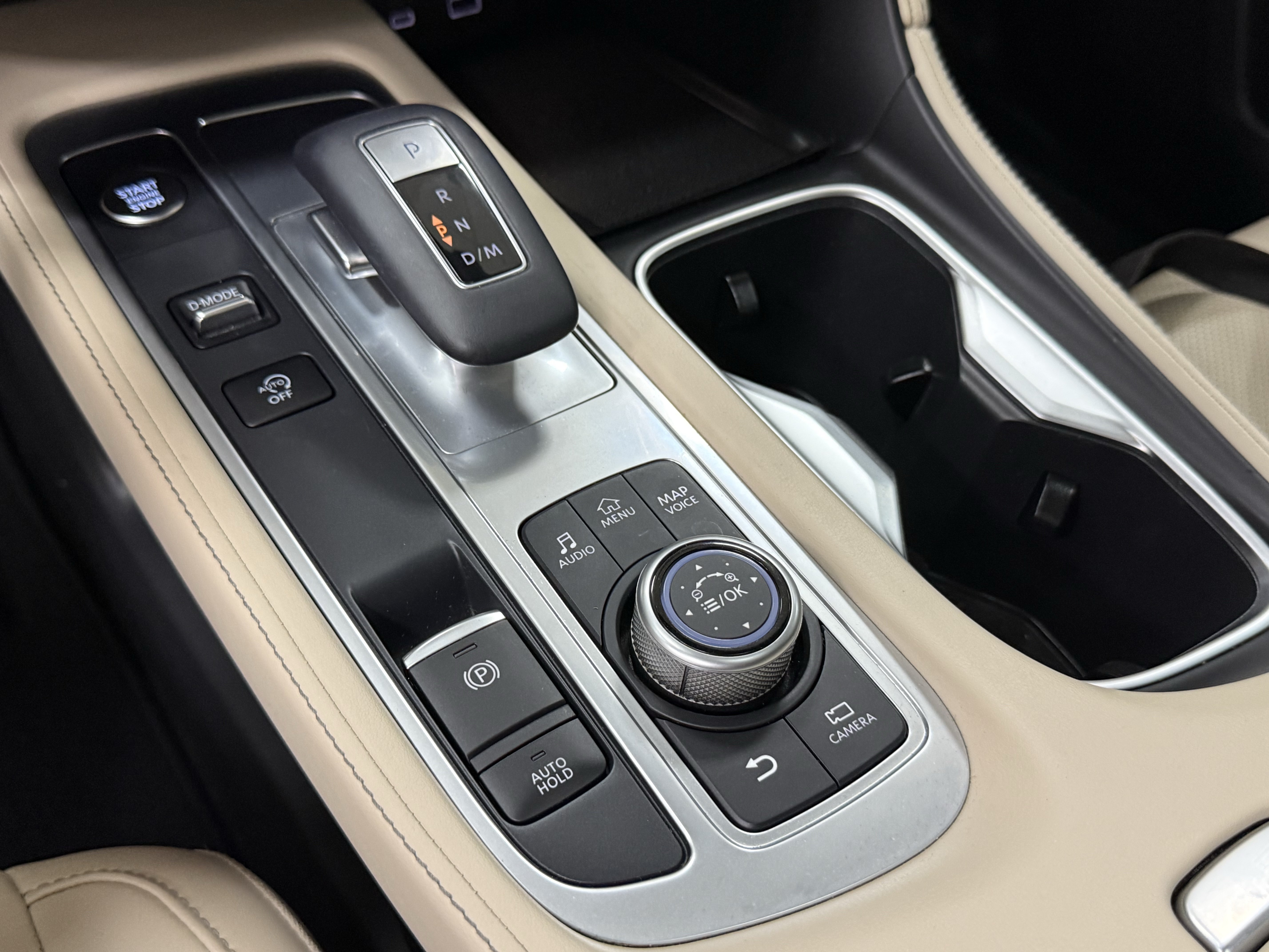Certified 2024 INFINITI QX60 Luxe FWD image 25
