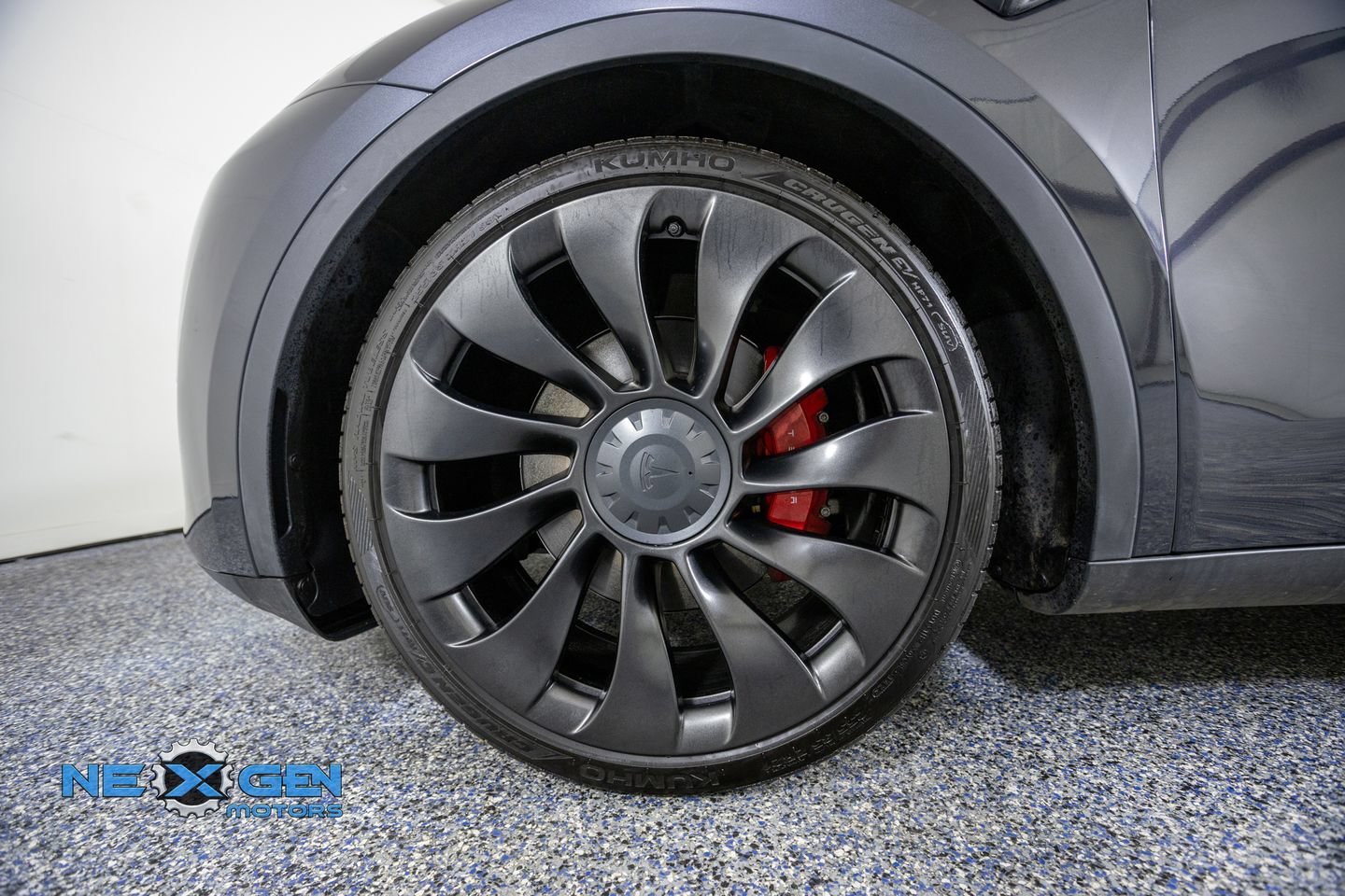 Used 2025 Tesla Model Y Performance AWD/4WD image 48