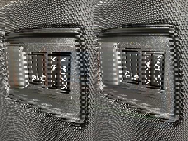 Certified 2025 Cadillac Escalade ESV Premium Luxury w/ Touring Package AWD/4WD image 13