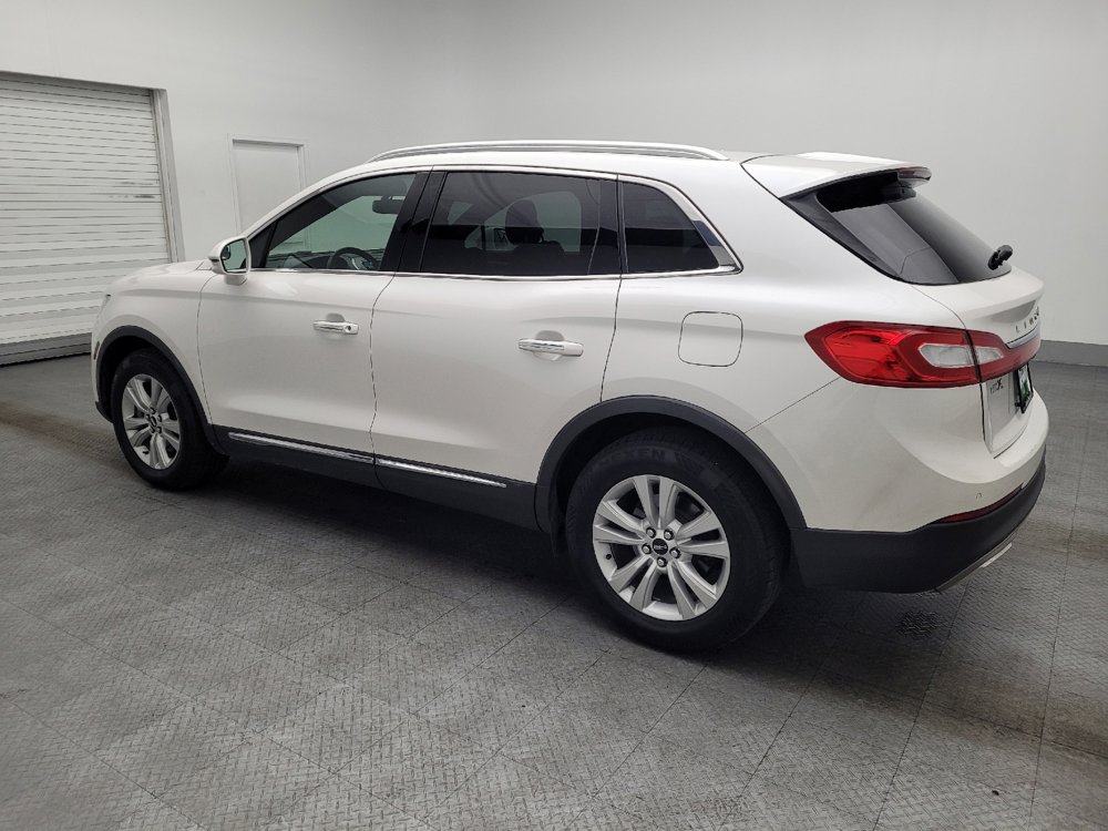 Used 2016 Lincoln MKX Premiere image 3