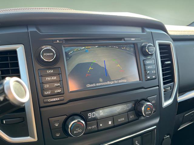 Used 2018 Nissan Titan SL w/ Midnight Edition image 18