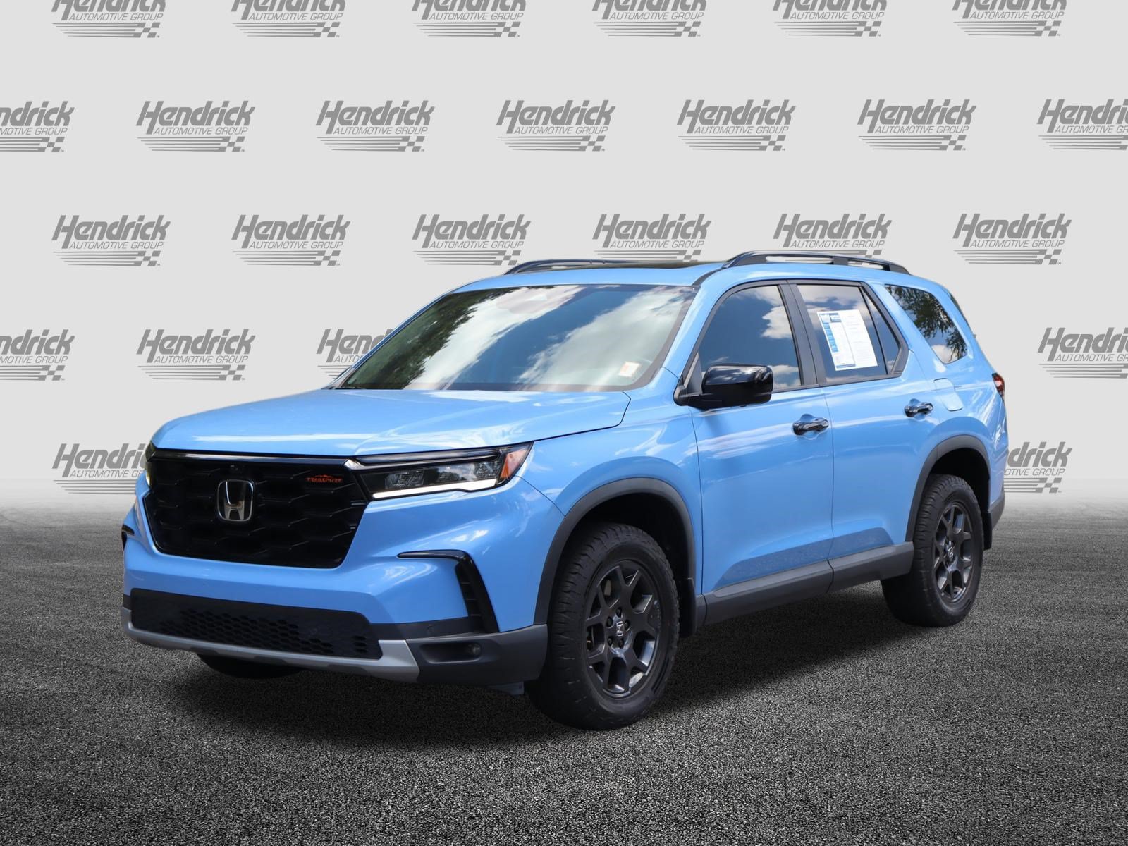 Used 2024 Honda Pilot TrailSport image 5