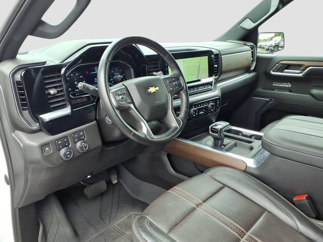 Used 2023 Chevrolet Silverado 1500 High Country w/ High Country Premium Package AWD/4WD image 13