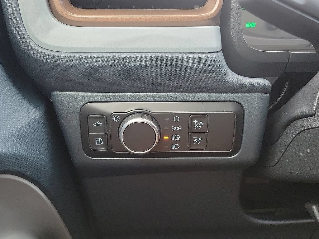 Used 2023 Ford Maverick Lariat w/ Lariat Luxury Package FWD image 14
