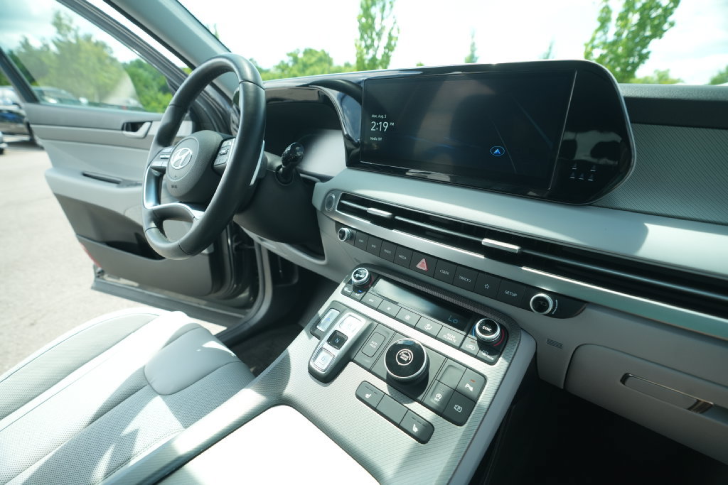 Used 2025 Hyundai Palisade SEL FWD image 38