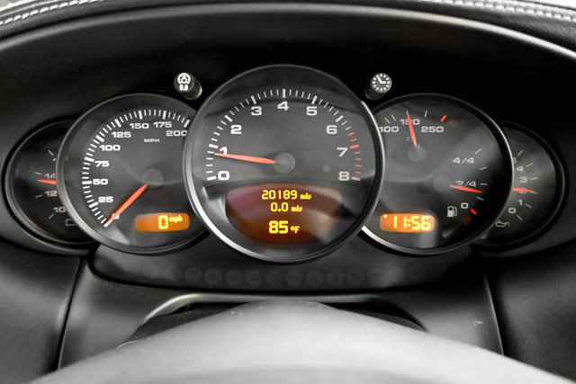 Used 2003 Porsche 911 GT2 RWD image 70