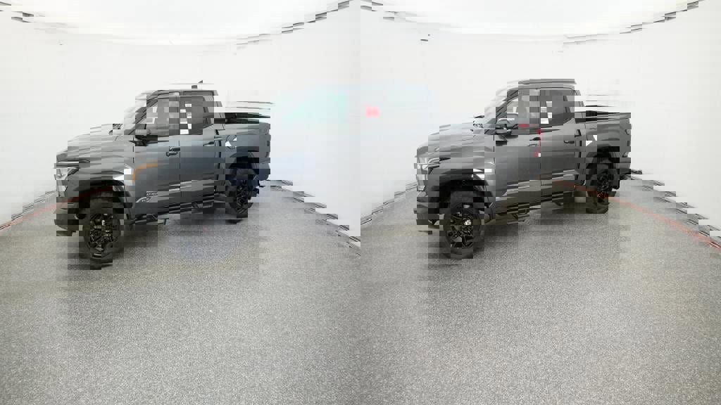 New 2025 Toyota Tundra Platinum image 2