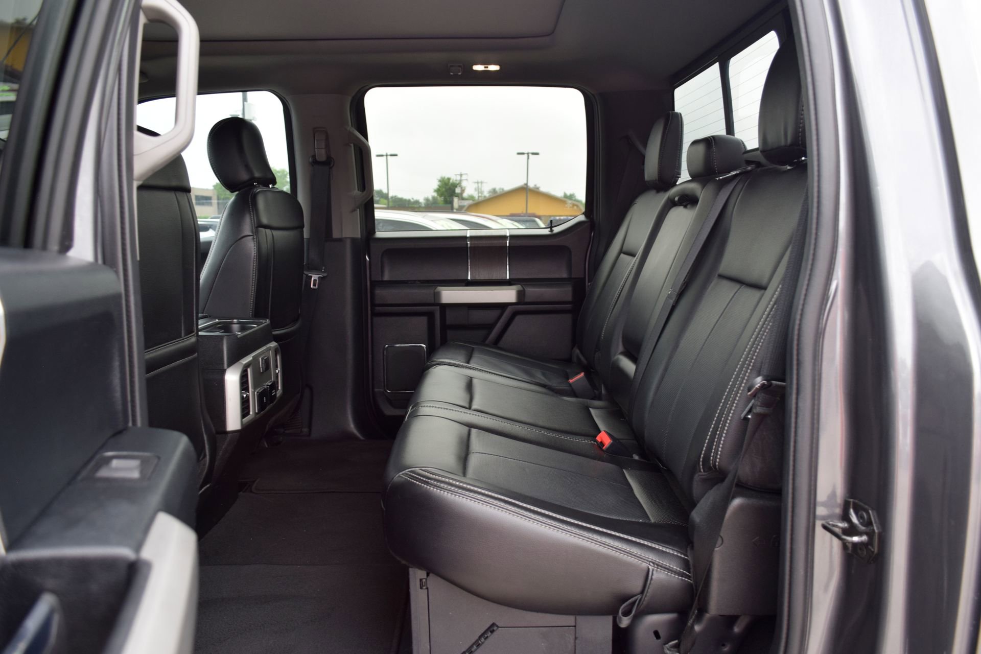 Used 2021 Ford F250 Lariat w/ Lariat Ultimate Package AWD/4WD image 20