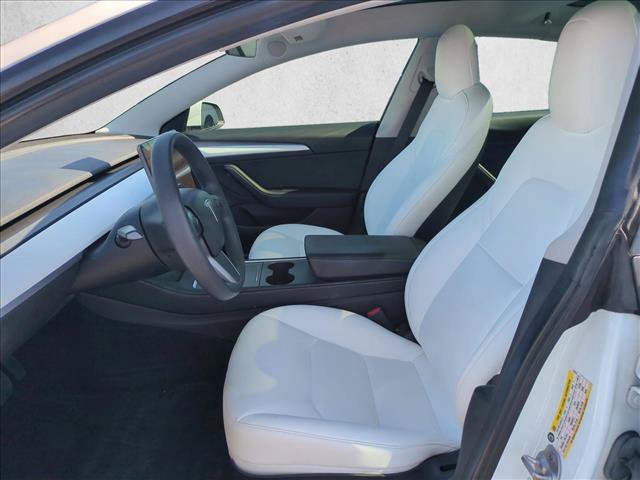 Used 2021 Tesla Model 3 Standard Range Plus RWD image 17