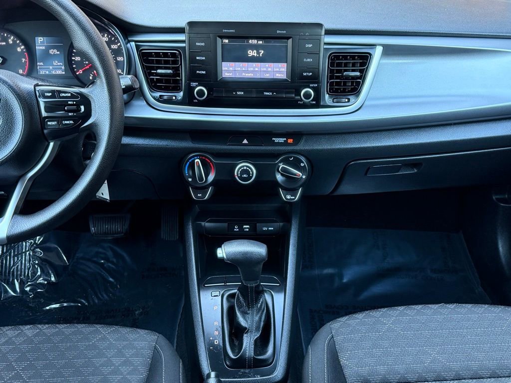 Used 2018 Kia Rio S image 28