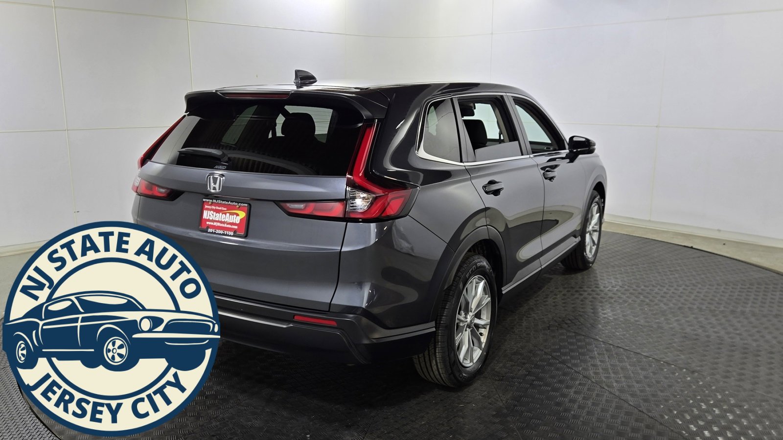Used 2024 Honda CR-V EX image 7