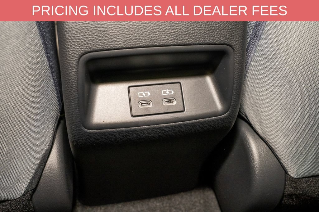 Used 2026 Toyota Corolla SE w/ SE Premium Package FWD image 7