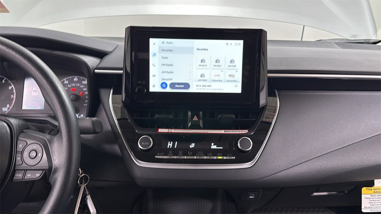 Certified 2025 Toyota Corolla LE image 10