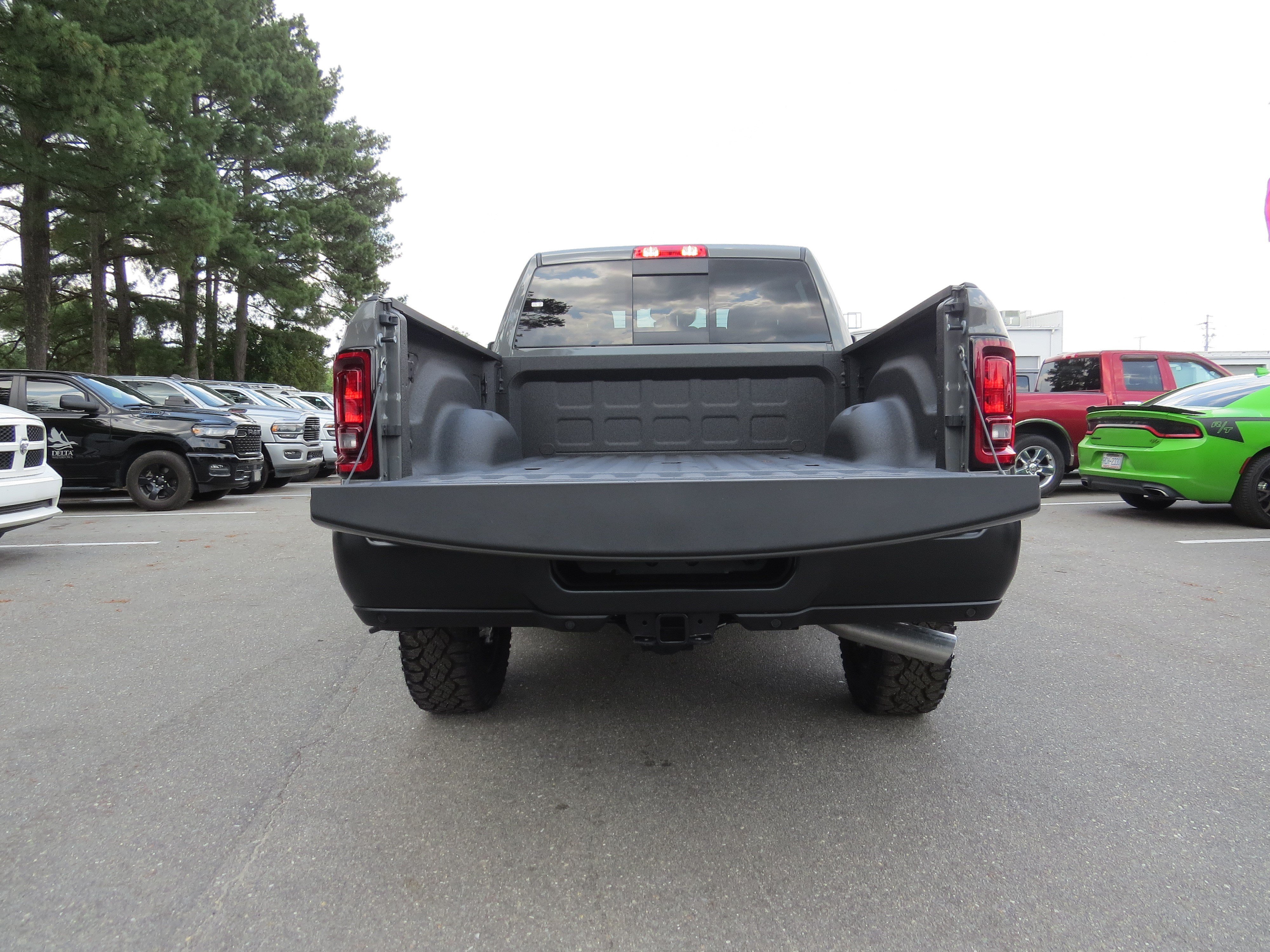 New 2026 RAM 2500 Warlock AWD/4WD image 5