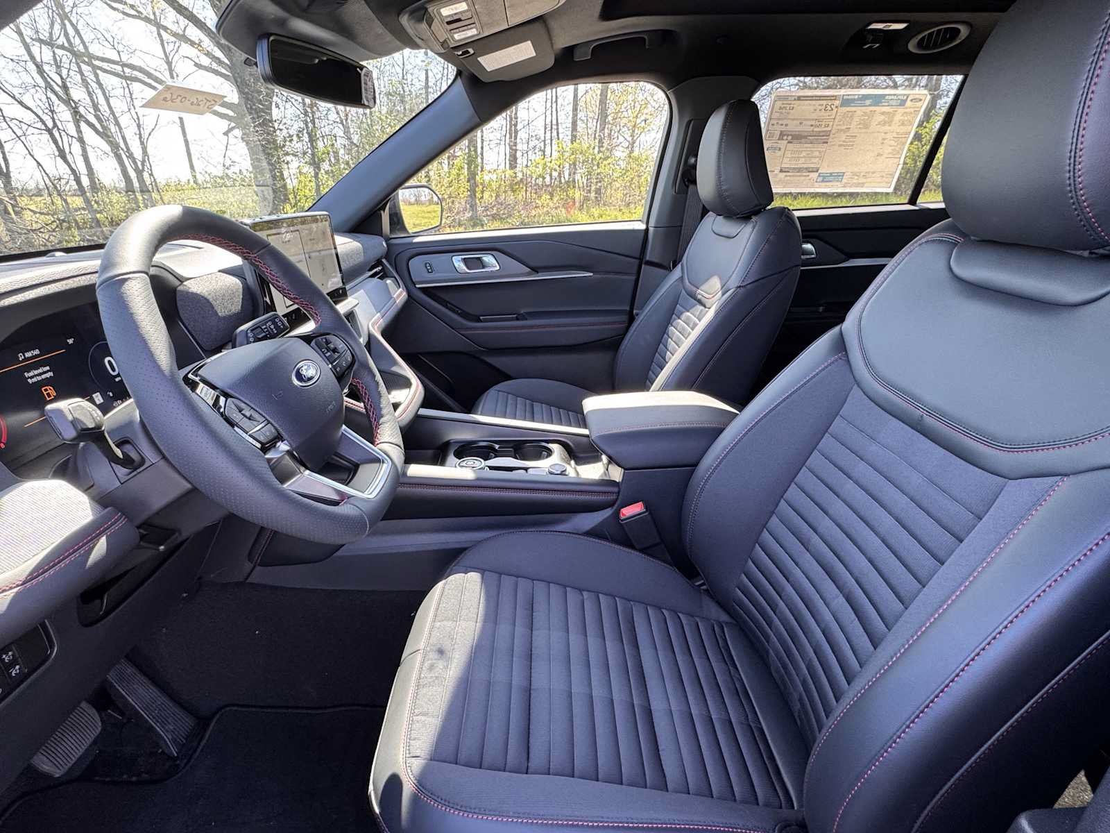 New 2026 Ford Explorer ST-Line w/ ST-Line Street Pack AWD/4WD image 12