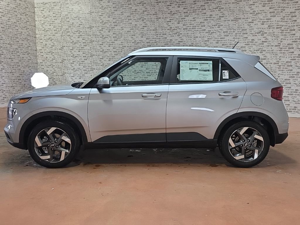 New 2026 Hyundai Venue SEL image 4