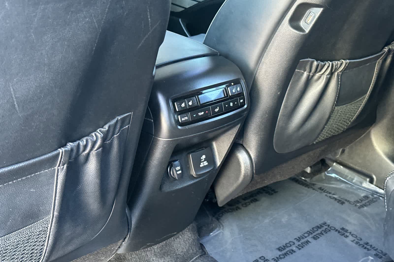 Used 2022 Hyundai Palisade Limited w/ Cargo Package image 14