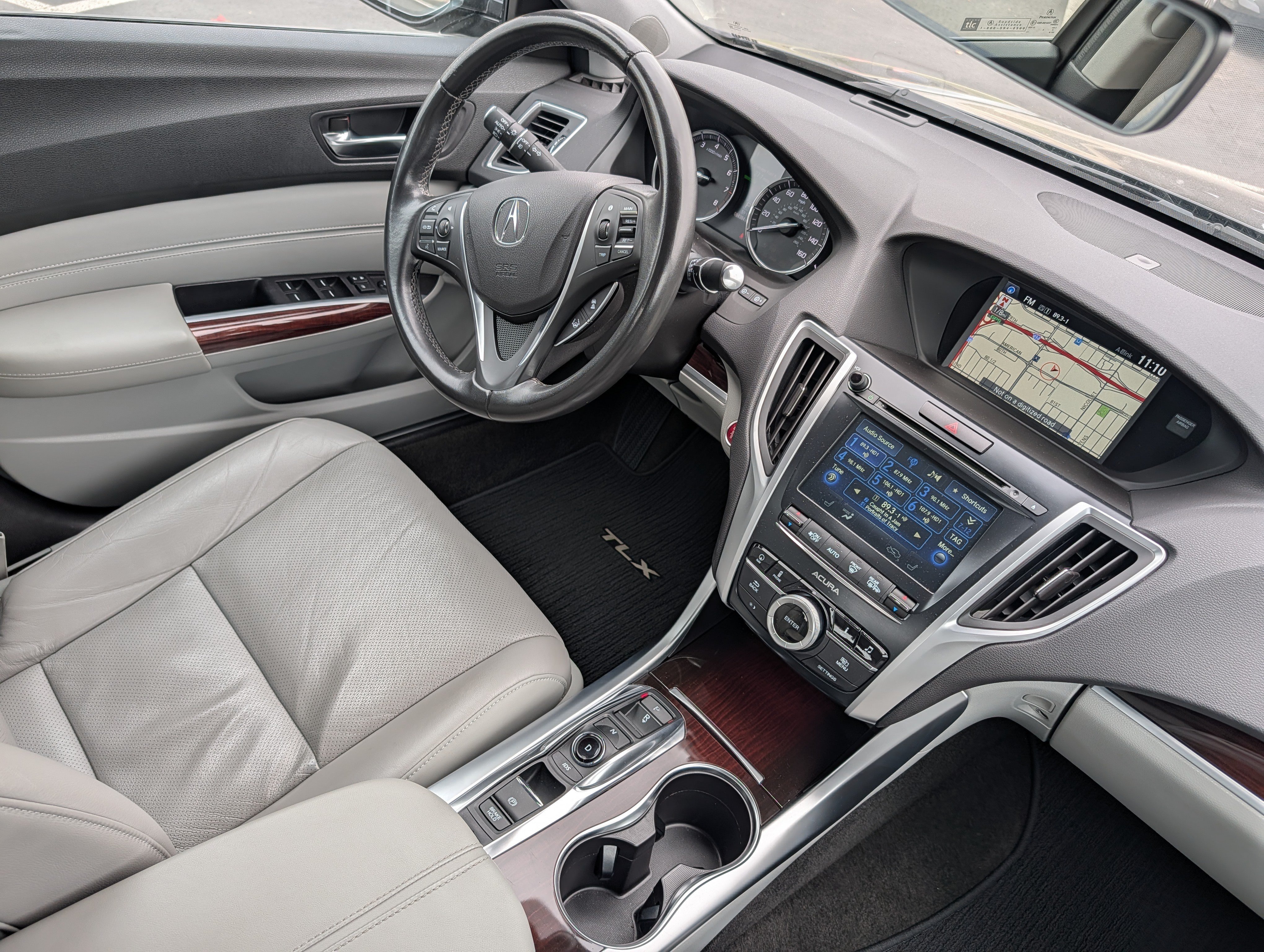 Used 2015 Acura TLX w/ Advance Package AWD/4WD image 9