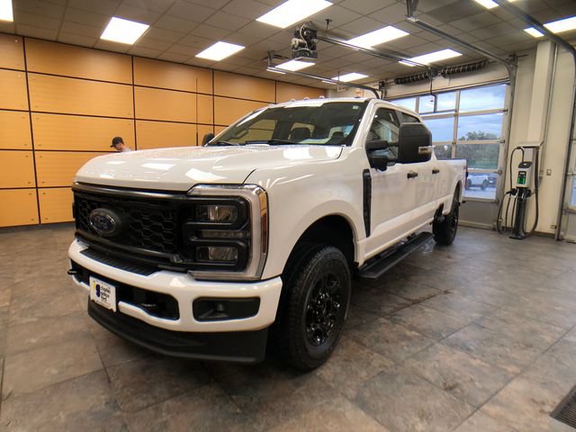 Used 2024 Ford F350 XL w/ STX Appearance Package AWD/4WD image 3
