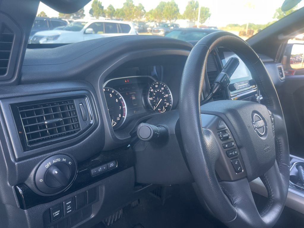 Used 2024 Nissan Titan SV w/ SV Bronze Edition Package RWD image 10