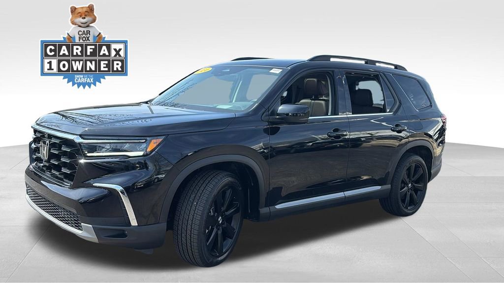 Certified 2024 Honda Pilot Elite image 3