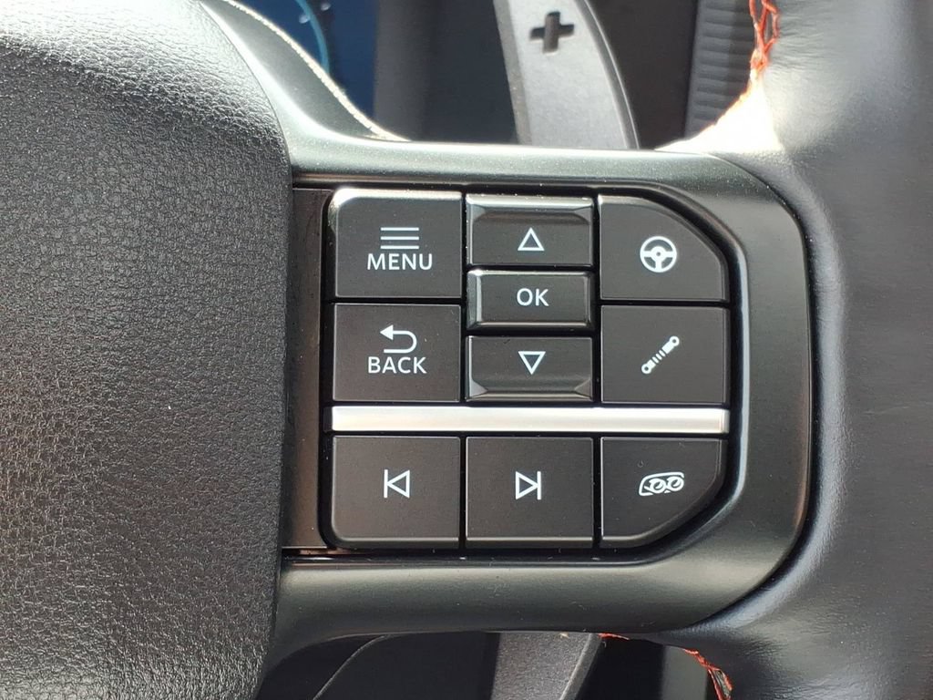 Used 2025 Ford F150 Raptor AWD/4WD image 23
