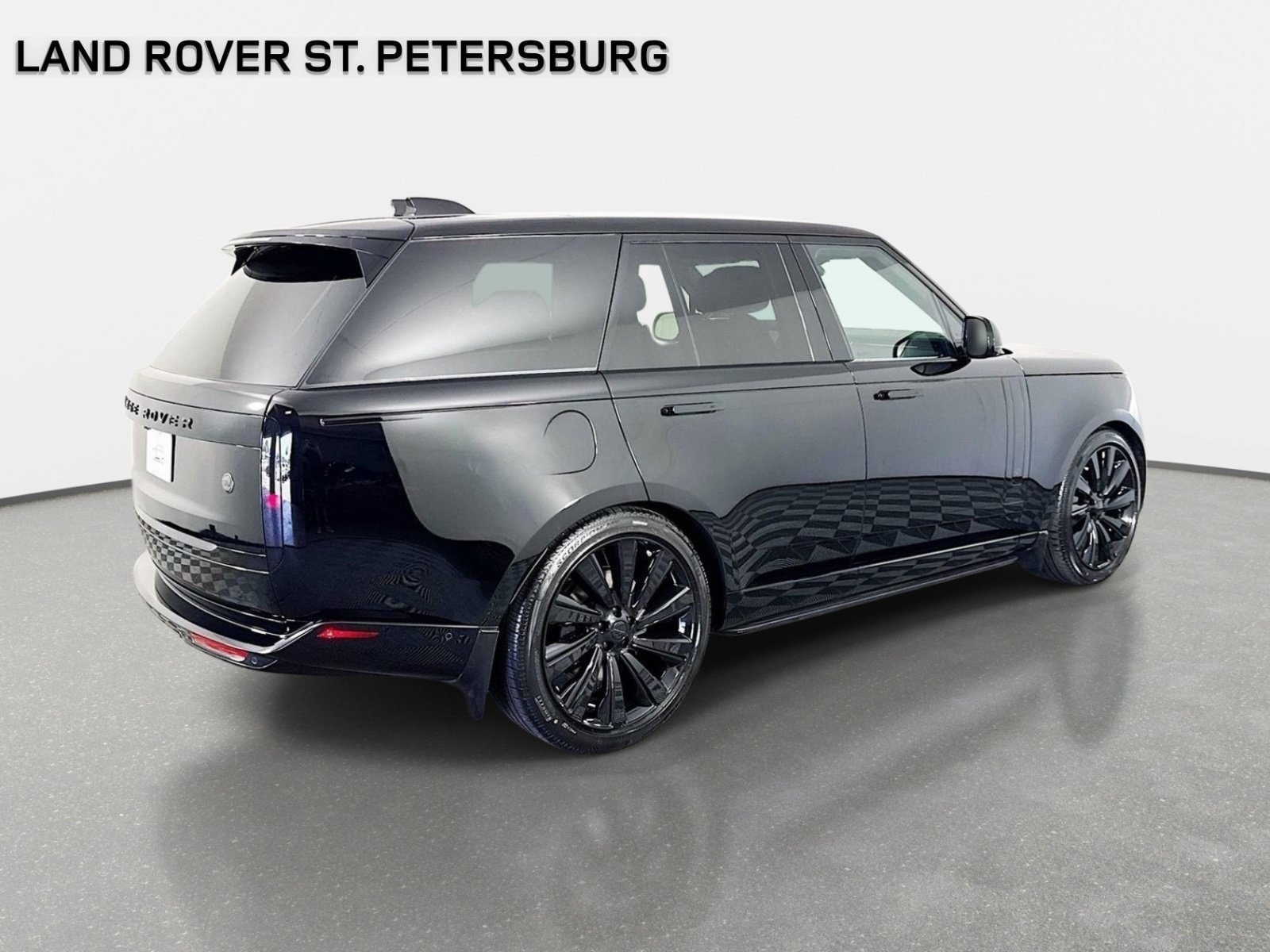 New 2026 Land Rover Range Rover SV AWD/4WD image 5