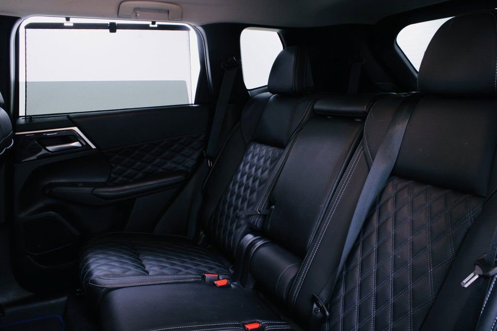 Used 2024 Mitsubishi Outlander SEL image 20