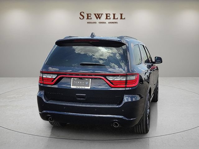 Used 2024 Dodge Durango GT w/ Blacktop Package RWD image 5