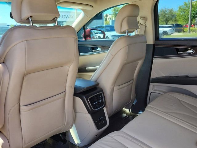 Used 2017 Lincoln MKX Select w/ Select Plus Package image 15