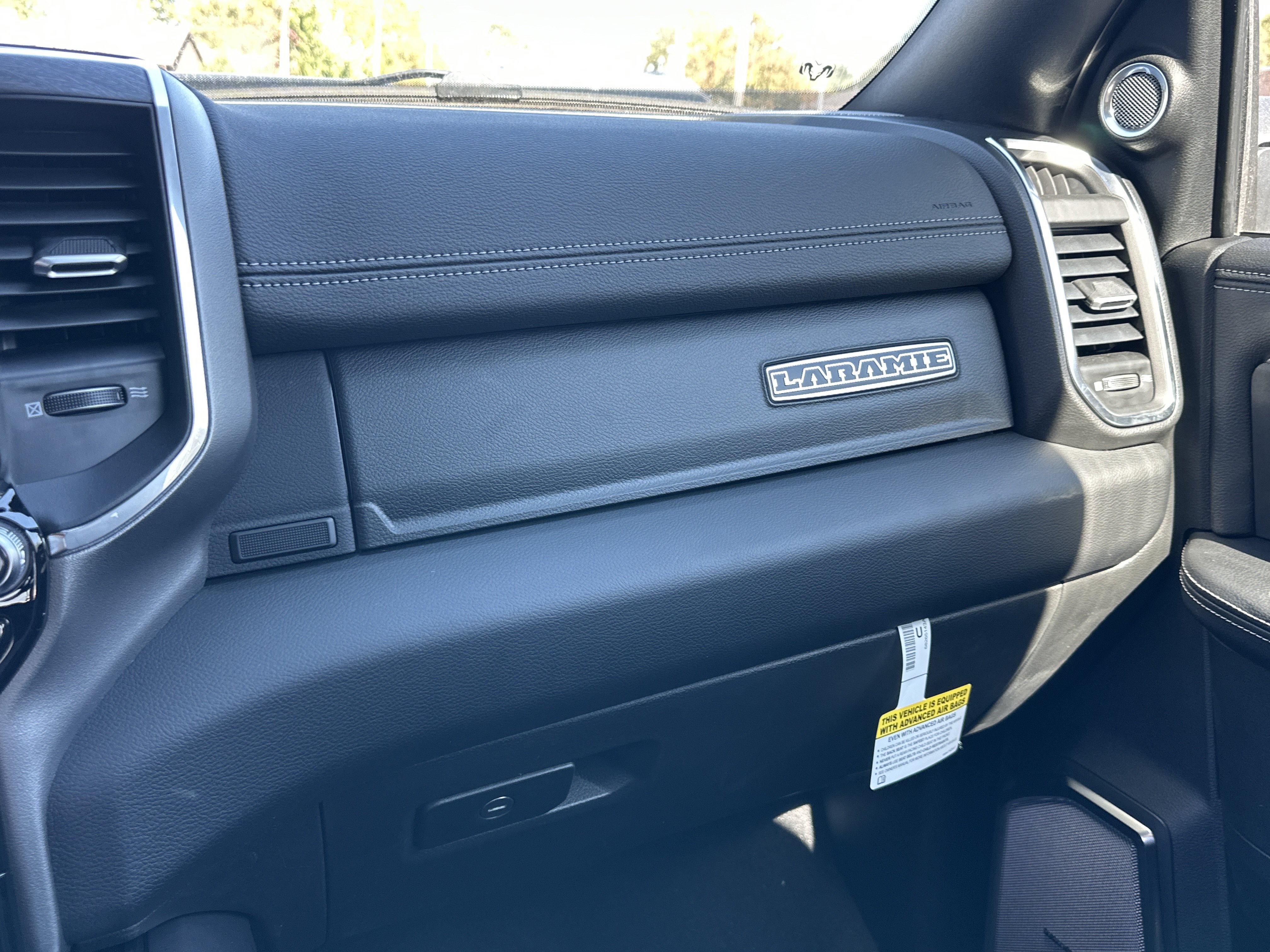 New 2027 RAM 2500 Laramie AWD/4WD image 5