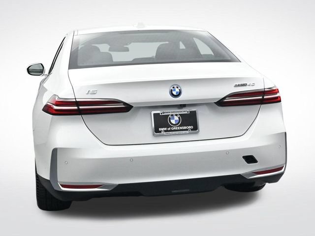 New 2026 BMW i5 eDrive40 RWD image 6