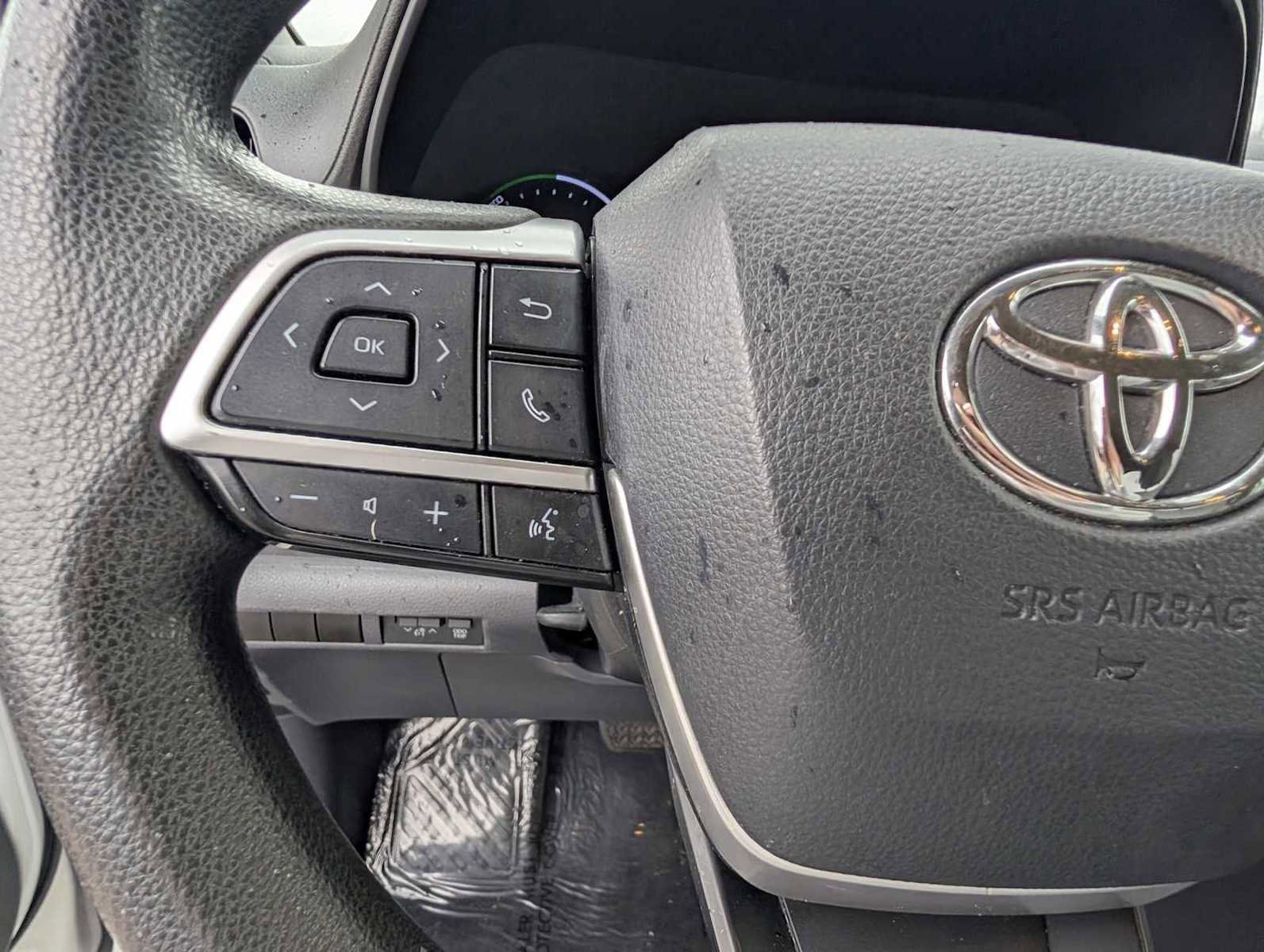 Used 2021 Toyota Sienna LE image 12