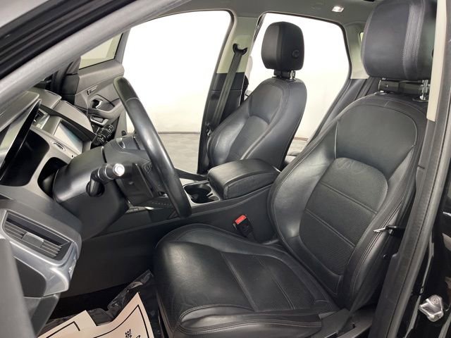 Used 2020 Jaguar E-PACE SE image 18