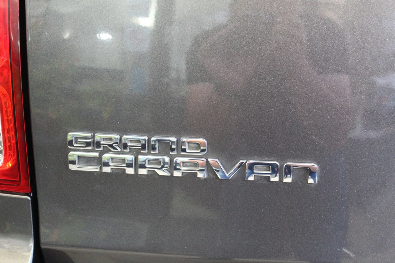 Used 2019 Dodge Grand Caravan SE FWD image 30
